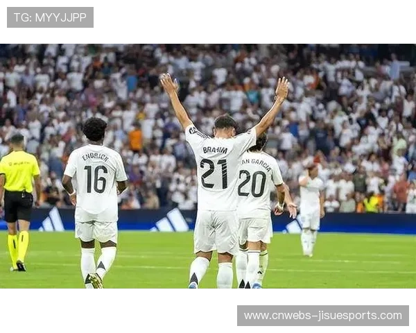 巴萨与皇马会师西超杯决赛，门将加西亚对决库尔图瓦